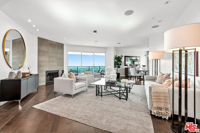 $2,490,000 | 10490 Wilshire Boulevard, Unit 1103 | Westwood