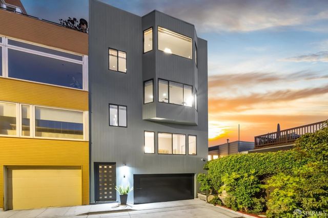 $3,750,000 | 5 Montague Place | Telegraph Hill