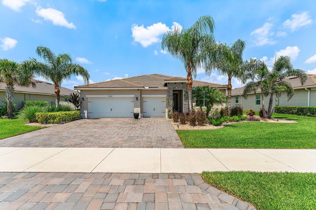 $749,000 | 7362 Southwest Kantner Drive