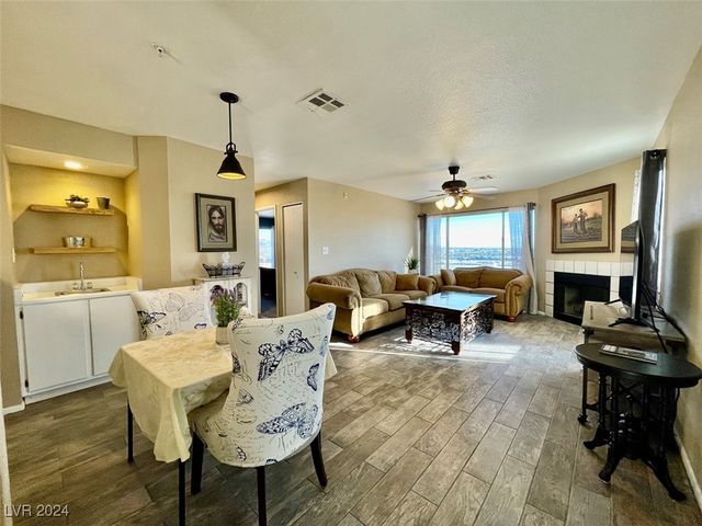 $1,375 | 2040 Mesquite Lane, Unit 104 | Downtown Laughlin