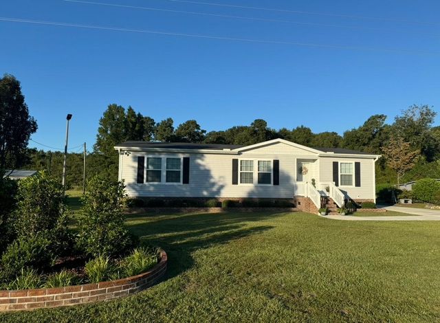 $1,700 | 10176 Minnie Hall Road | Honeycutt Township - Sampson County