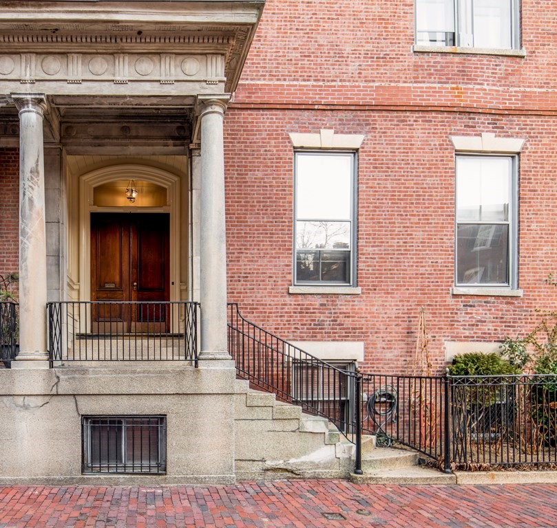 1 Otis Place, Boston, MA 02108