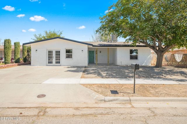 $264,500 | 3416 East Glen Drive | Pebble Hills North