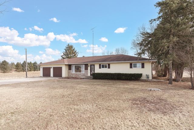 $425,000 | N8935 County Road G | Marshfield