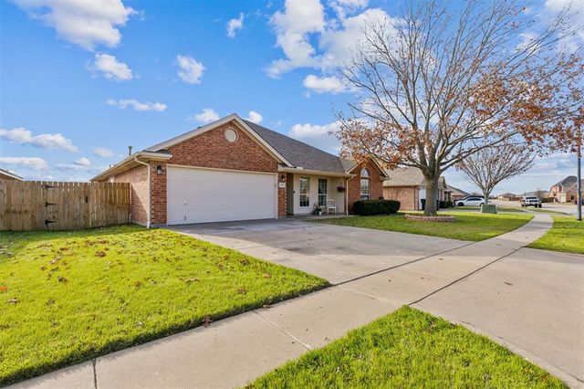 $324,900 | 711 Hill Lane | Cleburne