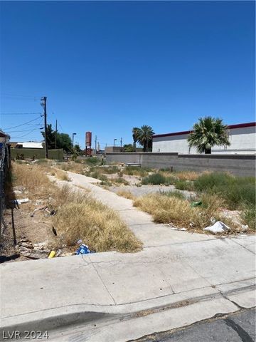 $120,000 | 1903 Roosevelt Street | Downtown North Las Vegas