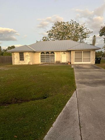 $420,000 | 759 Southeast Arton Lane | Port St. Lucie