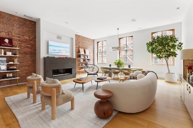 $5,990,000 | 55 Warren Street, Unit 3 | TriBeCa