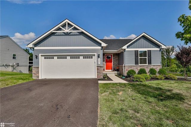 $425,000 | 4201 Magnolia Lane | Whitehall