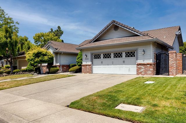 95822 Homes for Sale | Sacramento CA Real Estate | Compass