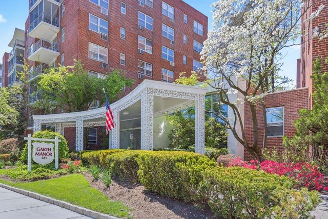 $265,000 | 281 Garth Road, Unit AG6 | Eastchester