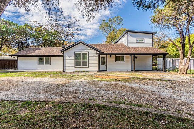 $349,000 | 421 Southeast 13th Street | Grand Prairie