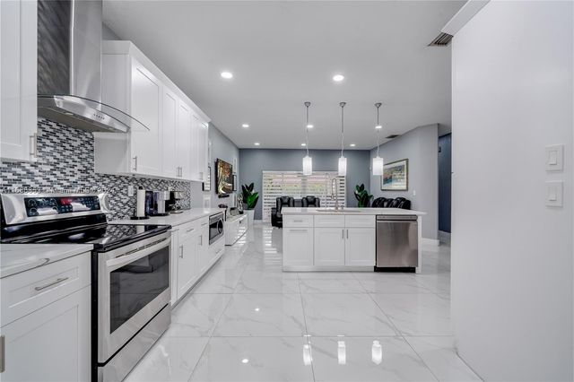 $723,000 | 8726 Northwest 147th Lane | Miami Lakes