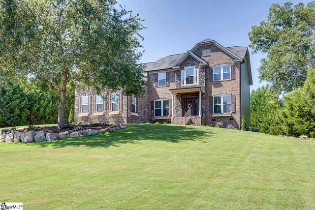 $615,000 | 139 Scotts Bluff Drive | Coachman Plantation