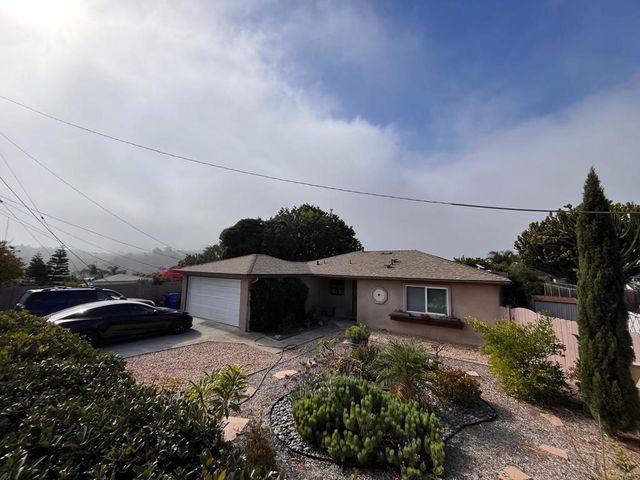 $3,950 | 341 Edgehill Lane | Loma Alta