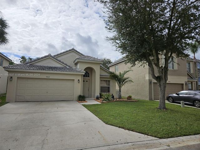 $598,000 | 9862 North Grand Duke Circle | Tamarac