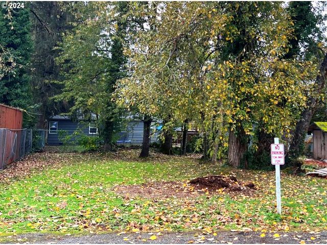 $299,900 | Northeast 6th Street | Downtown Gresham