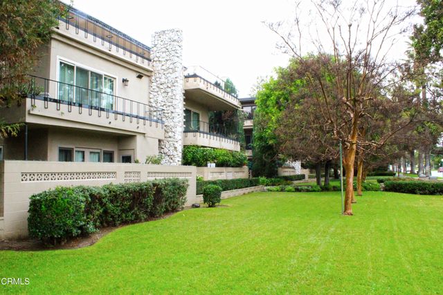 $3,795 | 1255 South Orange Grove Boulevard, Unit 1 | Southwest Pasadena