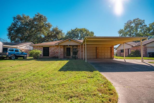 $205,000 | 2129 Ripple Creek Drive | Rosenberg