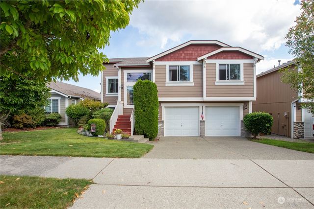 $549,900 | 1136 Villanova Street Northeast | Thompson Place