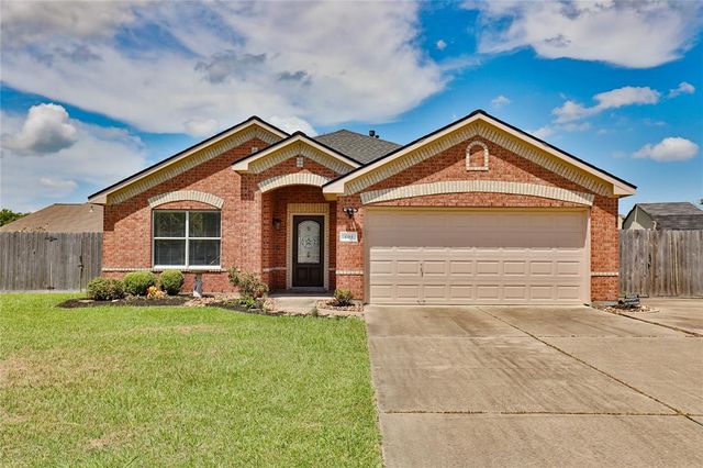 $350,000 | 104 Canvasback Drive | Clute