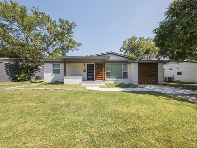 $327,500 | 3512 Mayhew Drive | Casa View