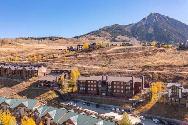 $395,000 | 60 Hunter Hill Road, Unit A304 | Mount Crested Butte