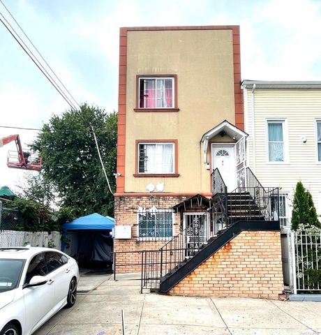 $989,900 | 271 Jerome Street | East New York