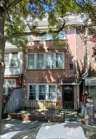 $2,899 | 30-34 93rd Street | Jackson Heights