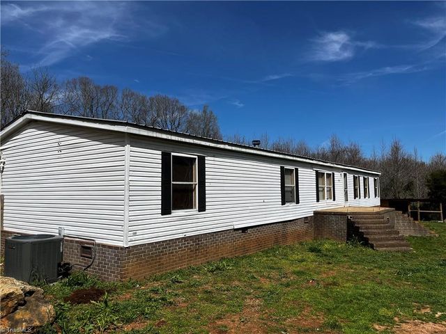 $225,000 | 5943 Cherokee Trail | Providence Township - Randolph County