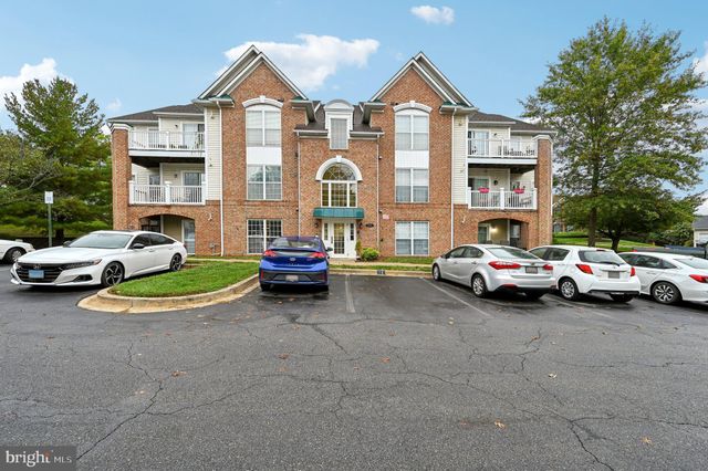 $269,900 | 2501 Coach House Way, Unit 3B | Whittier