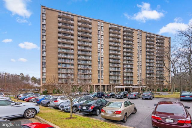 $230,000 | 6100 Westchester Park Drive, Unit 1715 | The Towers at Westchester Park