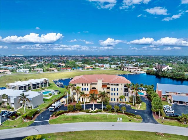 $449,000 | 1340 Rock Dove Court, Unit 121 | Punta Gorda Isles