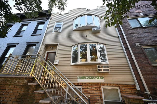 $1,499,000 | 177 Leonard Street | Williamsburg