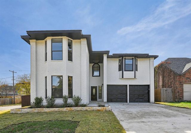 $390,000 | 826 Ashmount Lane | Southeast Arlington