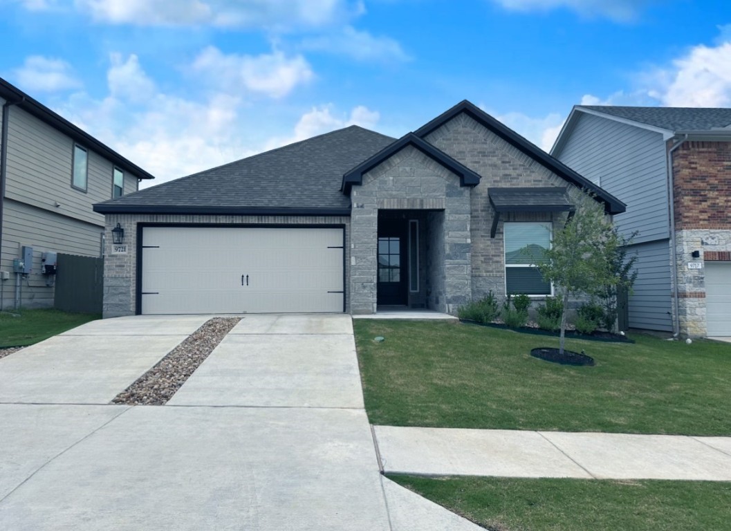 Ask about our interest rate specials, contact the Terrata Homes Model for more details! Last Connally plan, four side masonry, one-story four-bedroom home offers incredible curb appeal