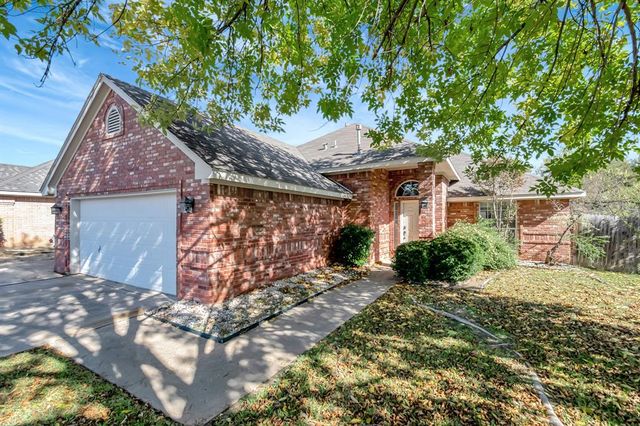 $329,900 | 6028 Bent Creek Drive | Haltom City