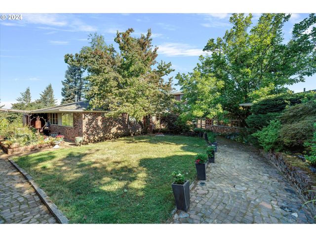 $1,300,000 | 38718 East Hist Columbia River Highway