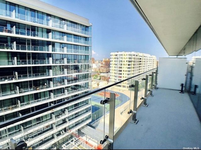 $3,100 | 131-03 40 Road, Unit 19D | Flushing