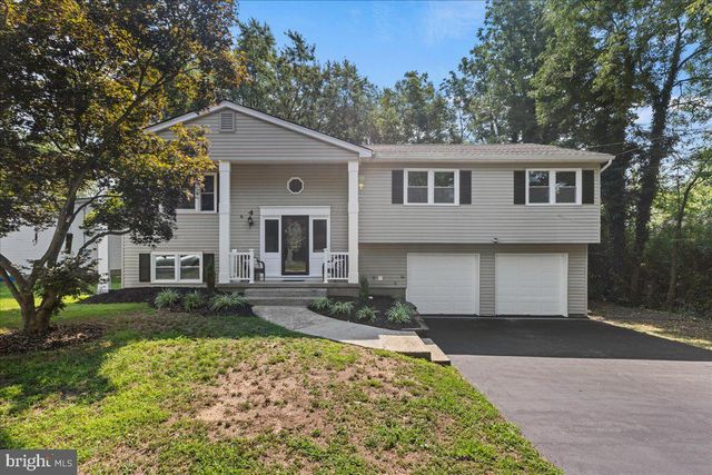 $639,000 | 4 Huron Way | Lawrence Township