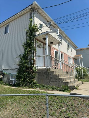 $900,000 | 121-01 147th Avenue | Springfield Gardens