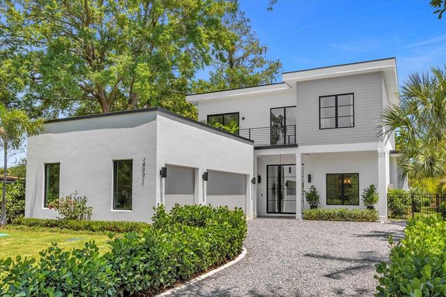 $2,495,000 | 2412 Chantilly Avenue | Winter Park Village