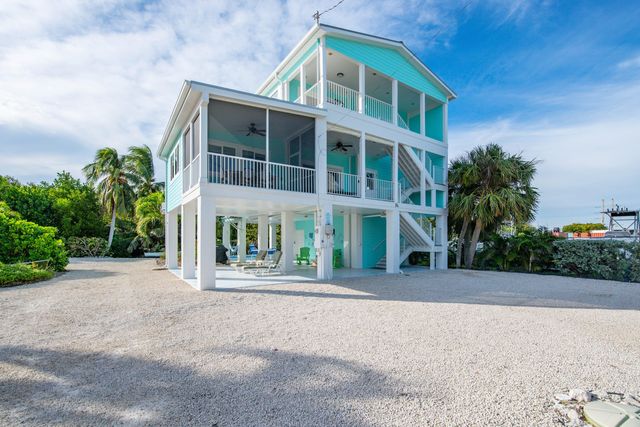 $2,300,000 | 94 Sacarma Drive | Cudjoe Key