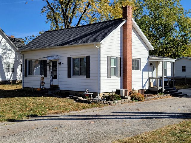 $89,000 | 401 North Pine Street | Wenona