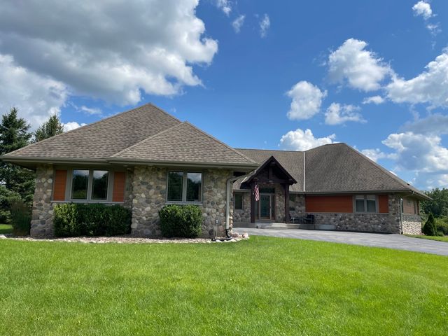 $819,000 | 229 Cypress Point | The Broadlands