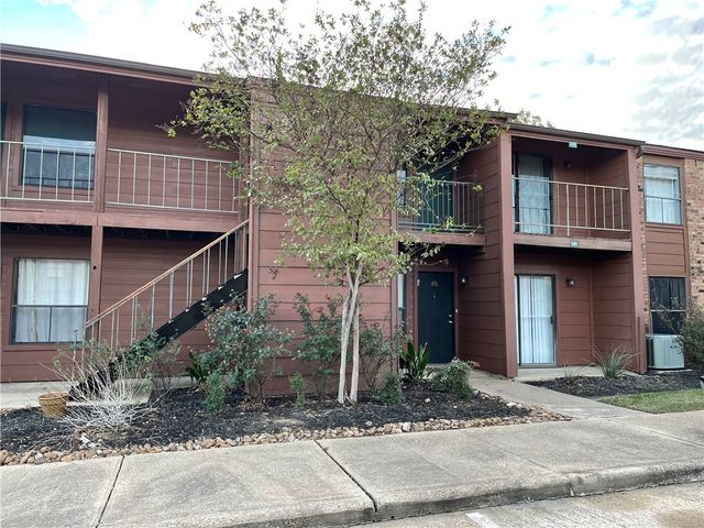 $1,300 | 904 University Oaks Boulevard, Unit 142 | Cripple Creek Condominiums