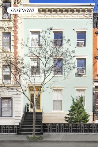 $7,000,000 | 331 West 19th Street | Chelsea