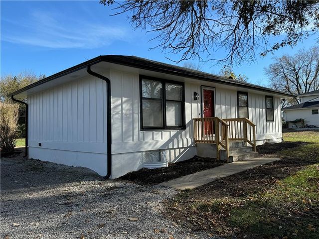 $209,500 | 35009 South Stevens Point Road | Austin Township - Cass County