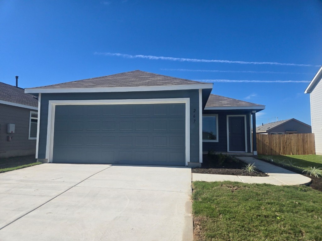 a front view of house with yard