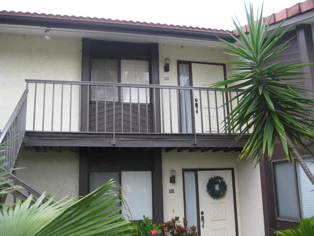 a house view with a outdoor space